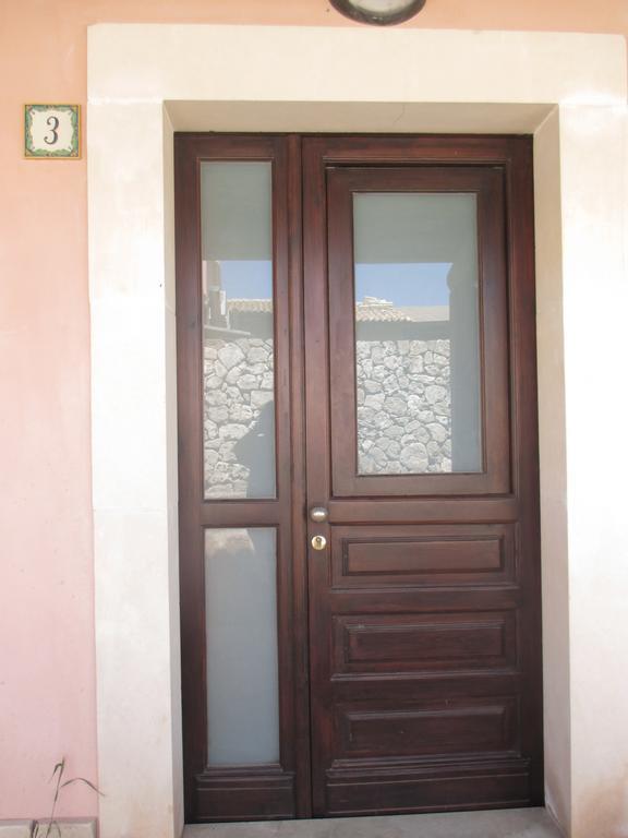 Le Mangiatoie Del Re Giordano Villa อาโวลา ภายนอก รูปภาพ