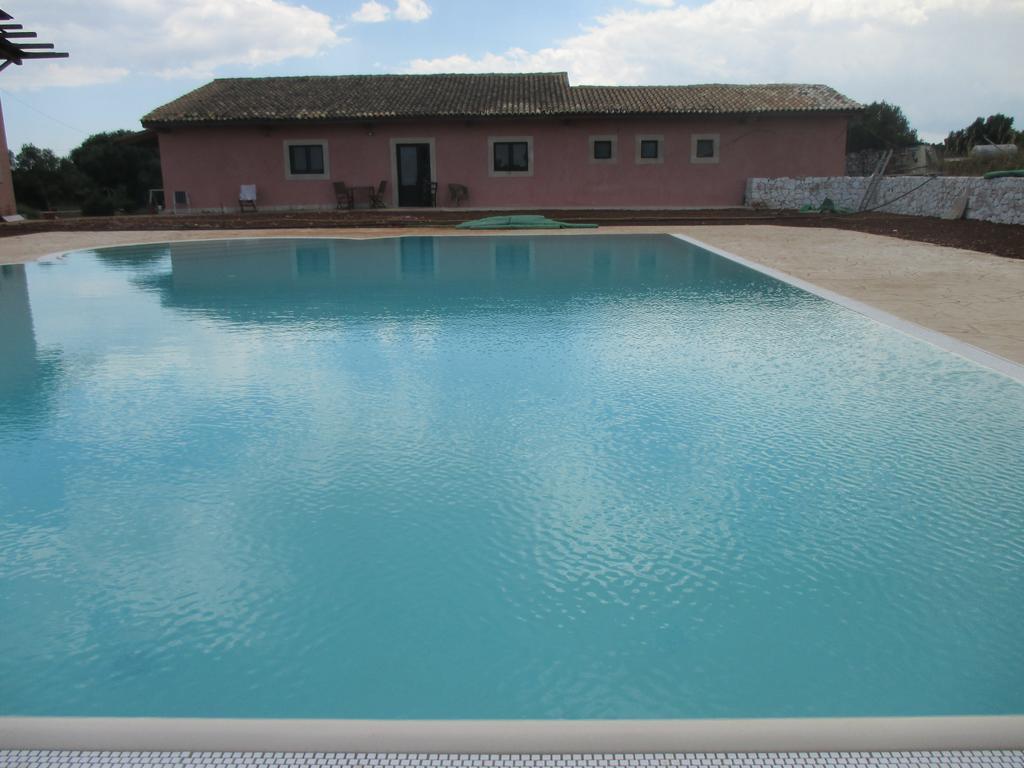 Le Mangiatoie Del Re Giordano Villa อาโวลา ภายนอก รูปภาพ