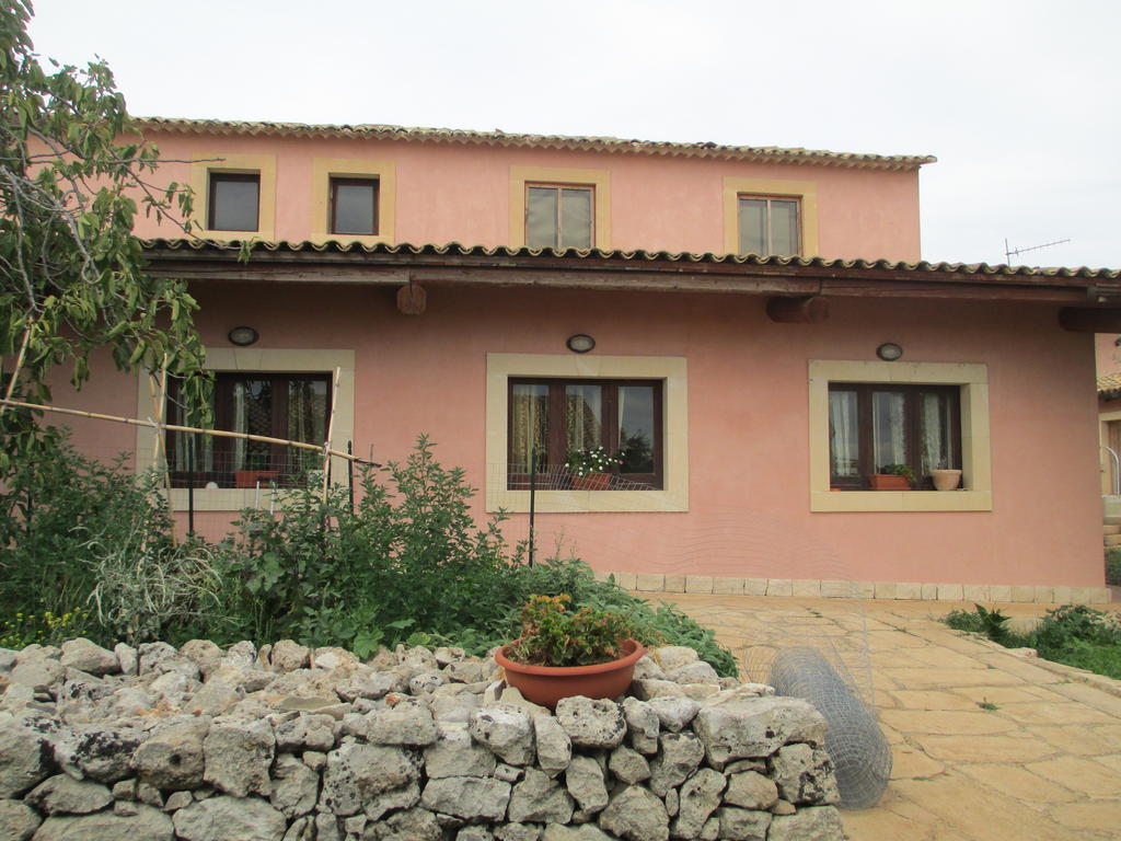 Le Mangiatoie Del Re Giordano Villa อาโวลา ภายนอก รูปภาพ